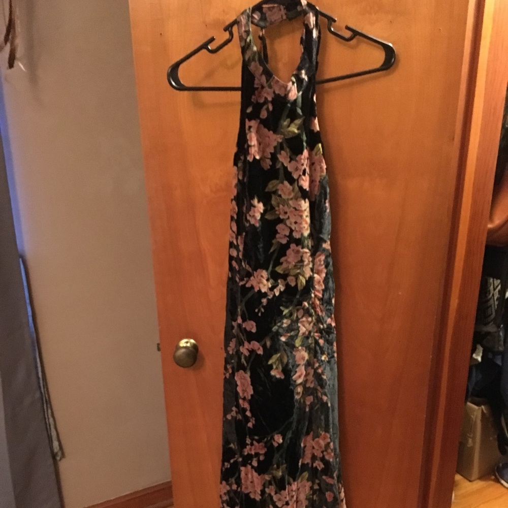 Long velvet floral dress (Vici Dolls)